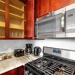Magnificent 1Br W Pool & Gym