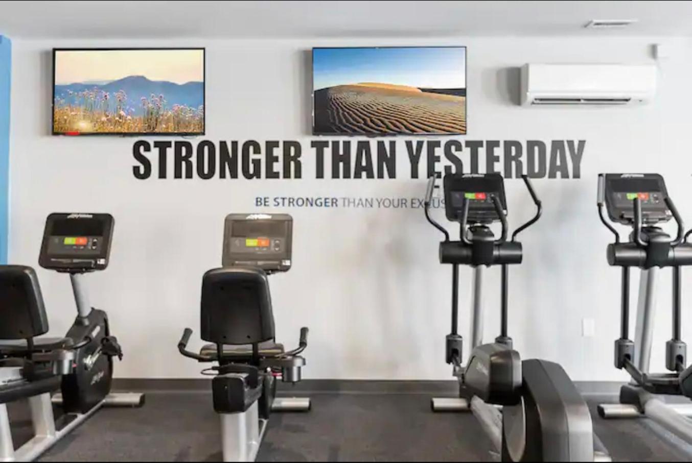 Magnificent 1br W Pool & Gym