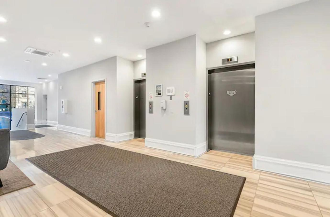 Magnificent 1br W Pool & Gym Apartment