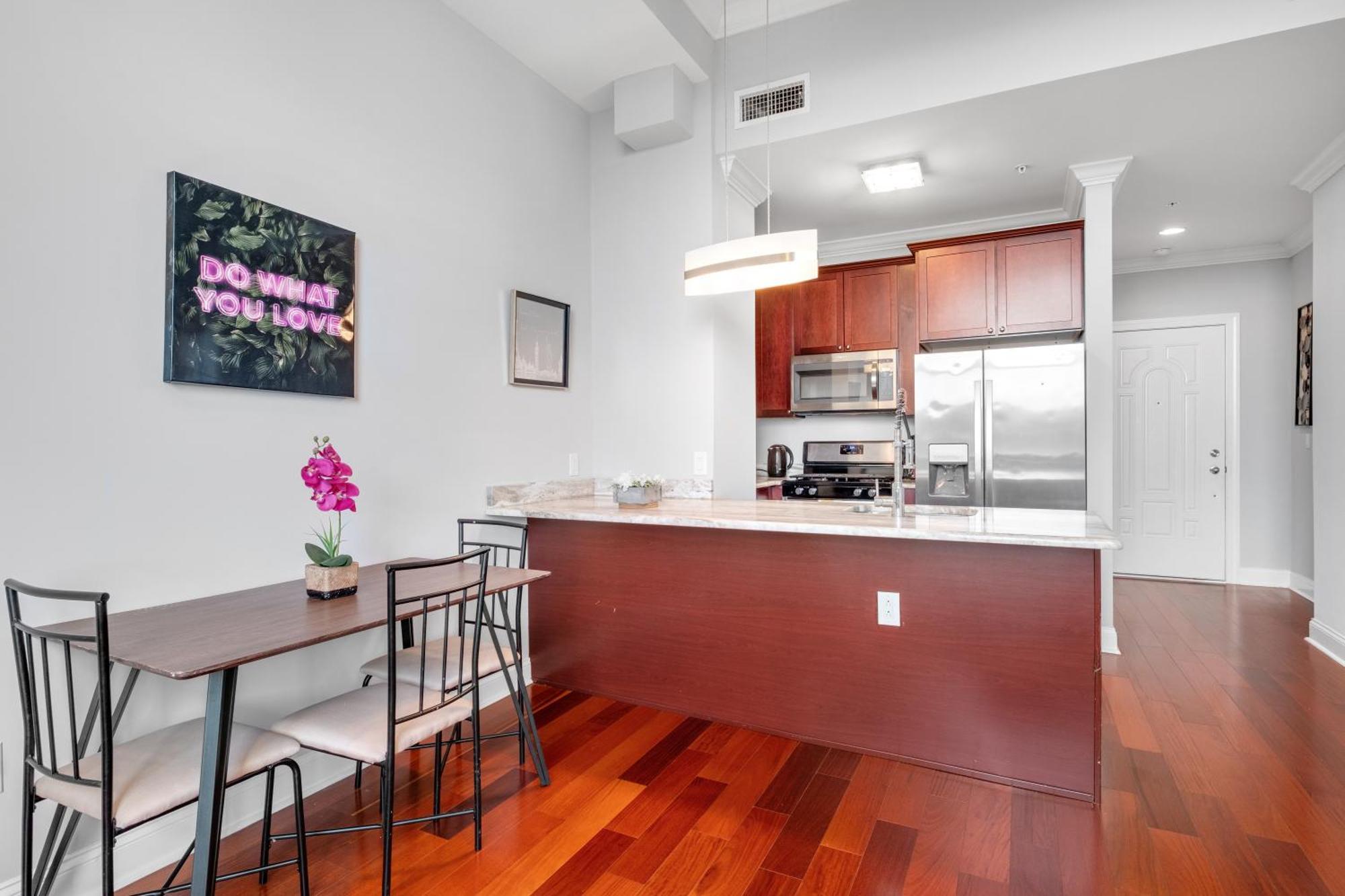 Apartment Magnificent 1br W Pool & Gym Philadelphia